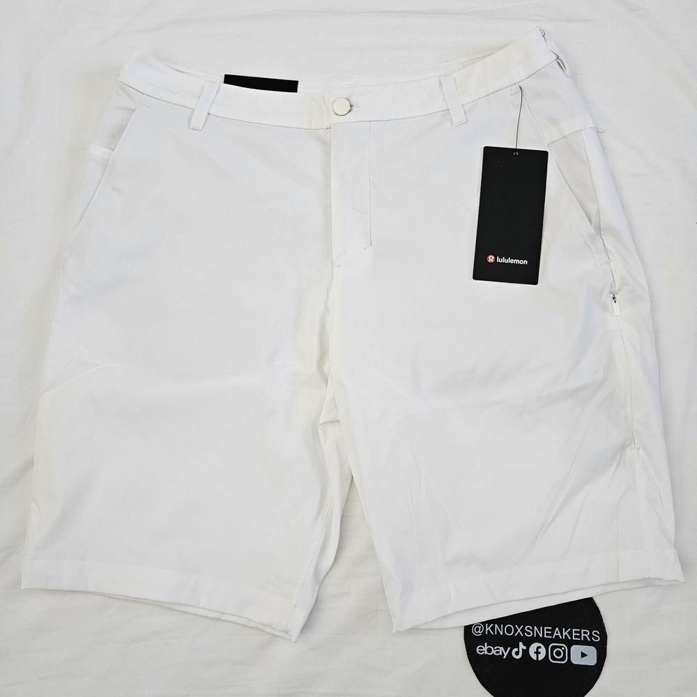 Lululemon Commission Golf Short 10" White Classic Fit WHT Men's Waist Size 31